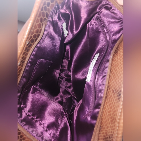 Purse - Picture 3 of 5